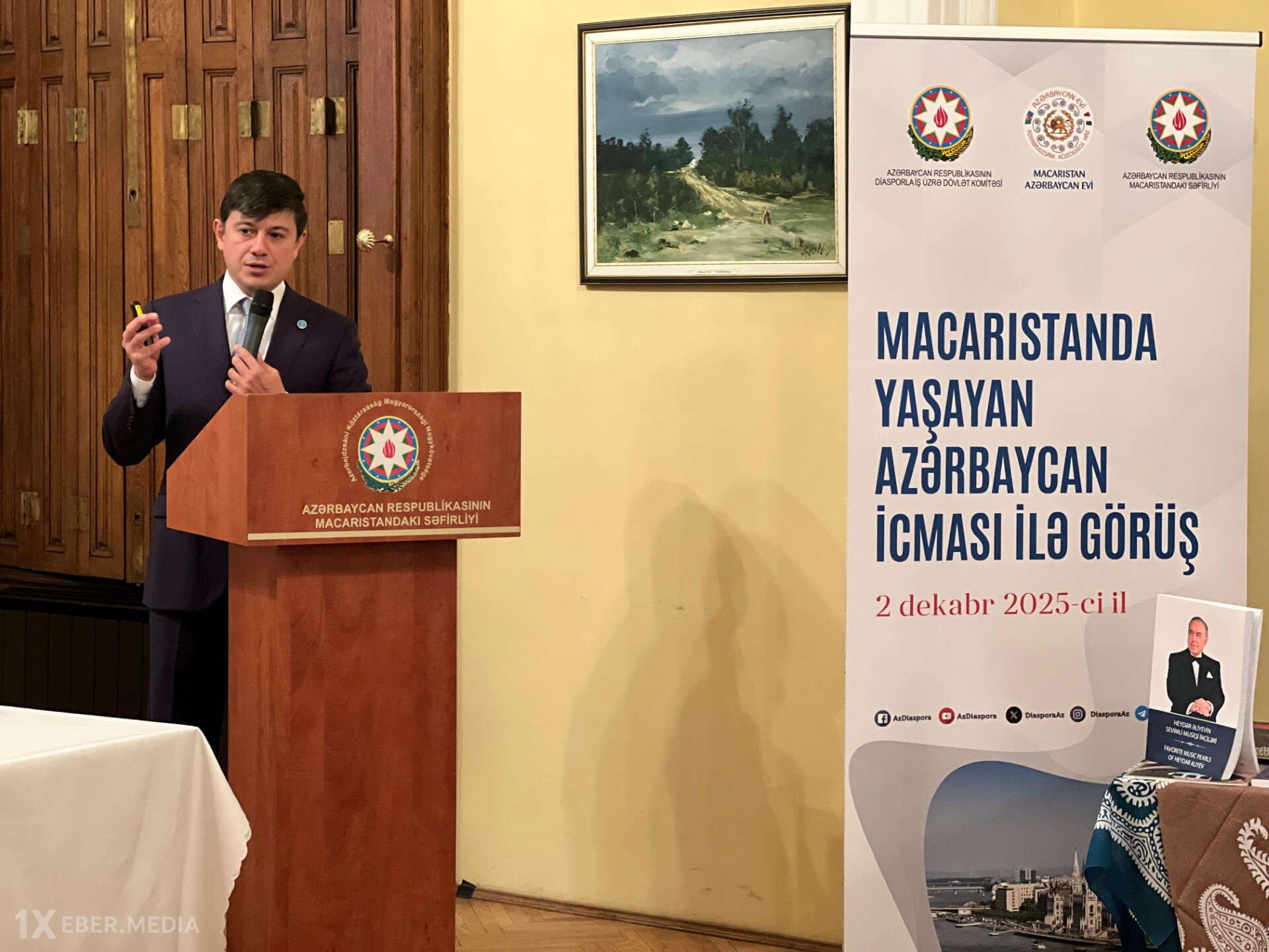 Fuad Muradov Macarıstandakı Azərbaycan icması ilə görüşdü - Fotolar