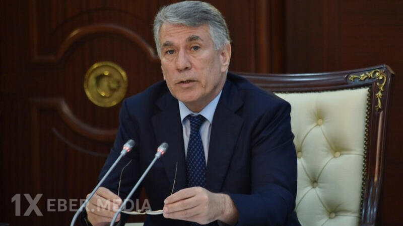 Ziyafət Əsgərov: Ramiz Mehdiyevin belə bir adamla “iş birliyinə” getməsinin adı yoxdur