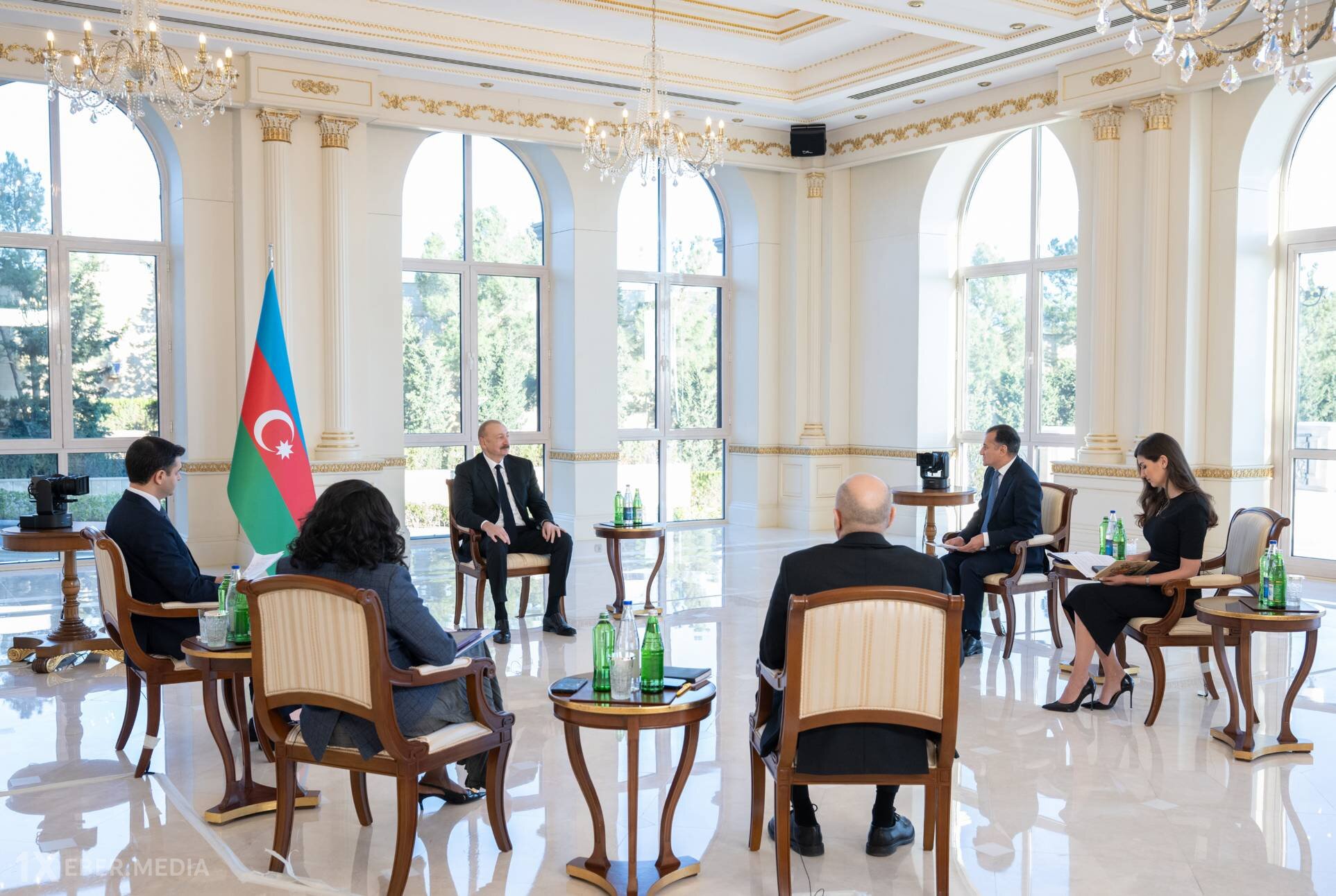 Prezident İlham Əliyevin yerli televiziya kanallarına verdiyi müsahibə ölkənin daxili və  xarici siyasət prioritetlərinin aydın ifadəsi kimi diqqət çəkir