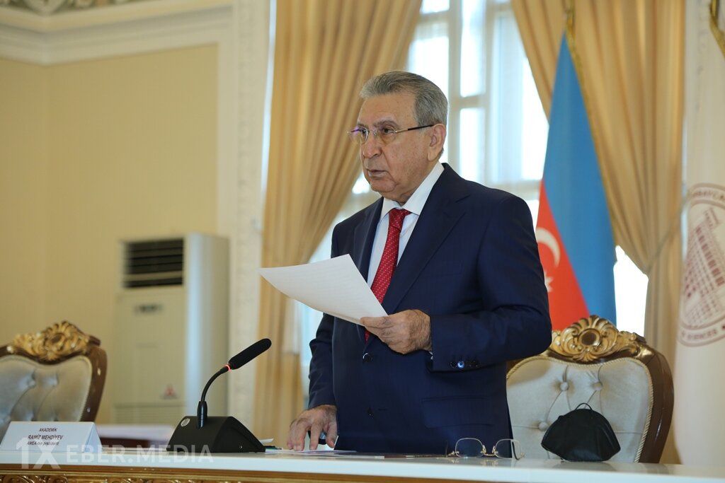YAP Veteranlar Şurasının iclası: Mehdiyev məsələsi...