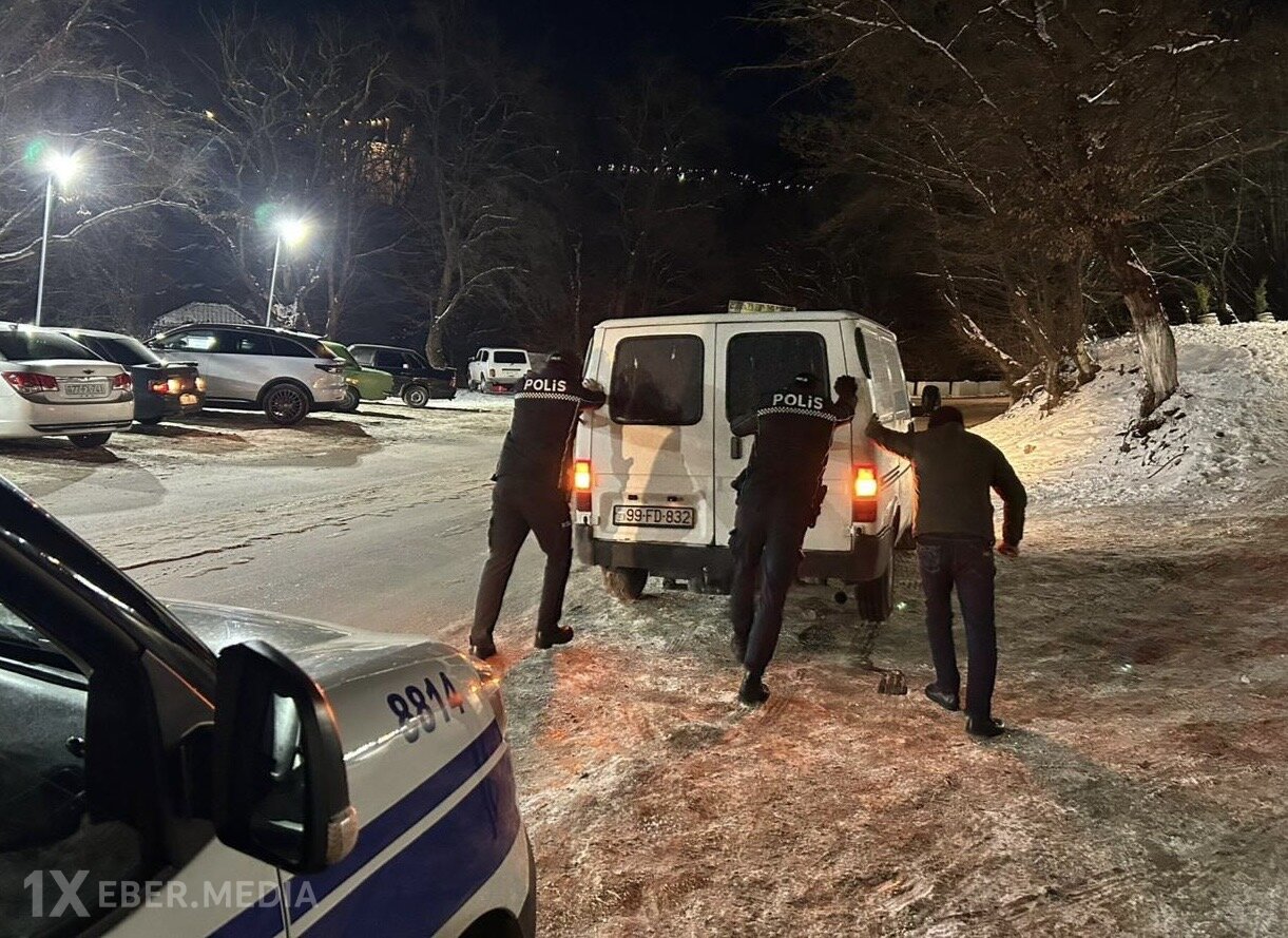 Çöldə hava buz kimidir, polis xidmət aparır