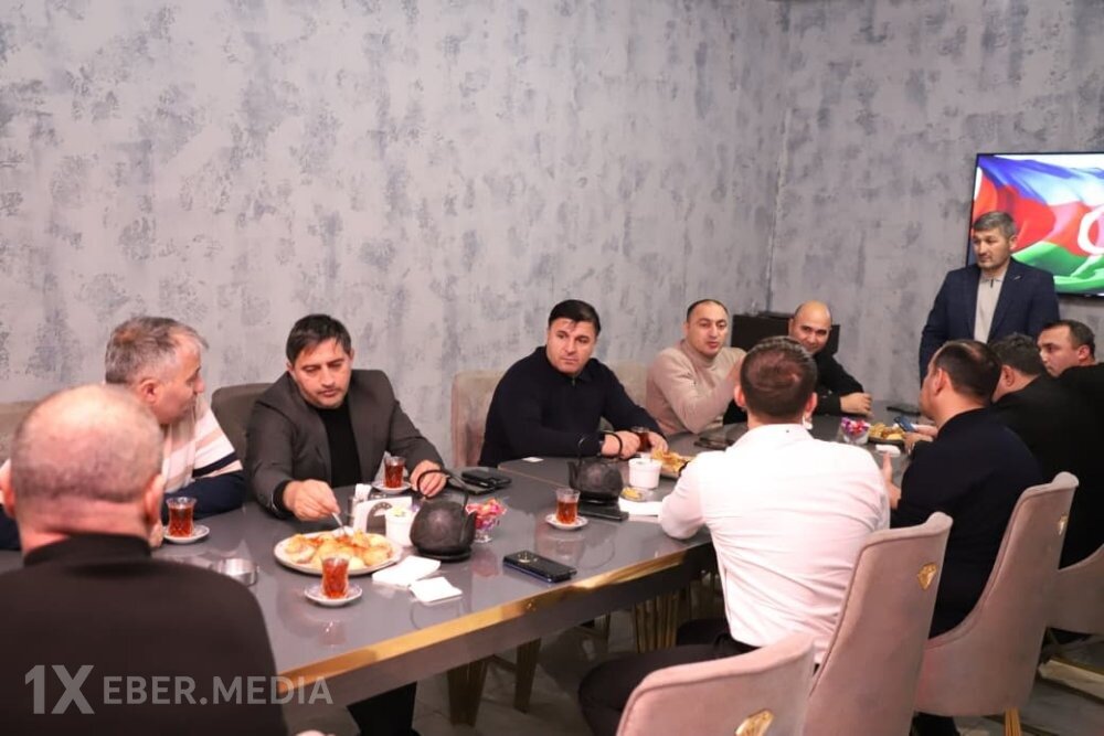 Xüsusi təyinatlı qazilər və şəhid ailələri bir araya gəldi