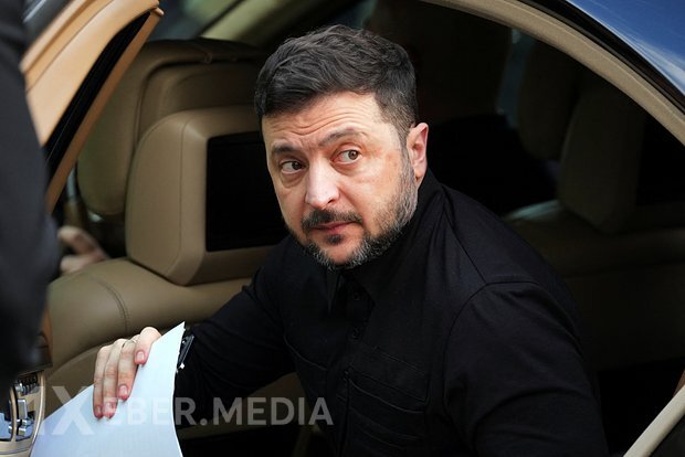 Zelenski Rusiyadan münaqişəyə son qoyulması tələbi ilə çıxış edib