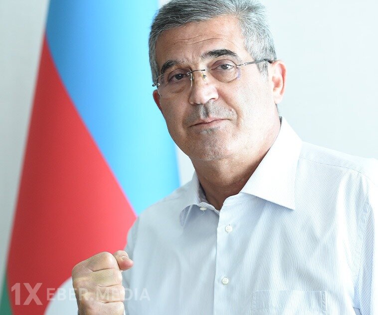 Rüşvət, qanunsuz məscid, şişən ayaqlar - İcra başçısının işdən çıxarılmasının SENSASİON SƏBƏBLƏRİ