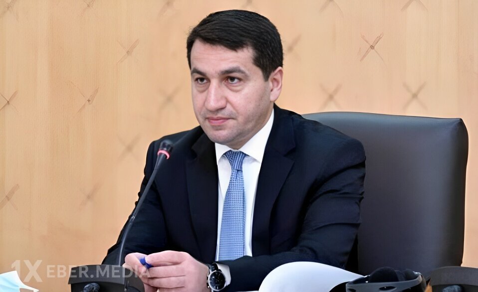 Azərbaycan və Ermənistan liderlərinin əl sıxması dərin məna daşıyır