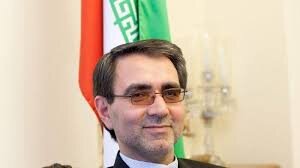 Diplomat səfirlikdən qaçdı - sığınacaq istəyir
