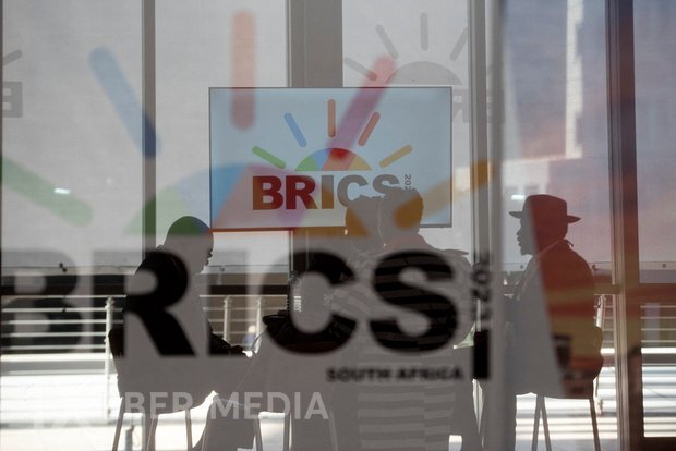 Türkiyə BRICS-ə çağırır