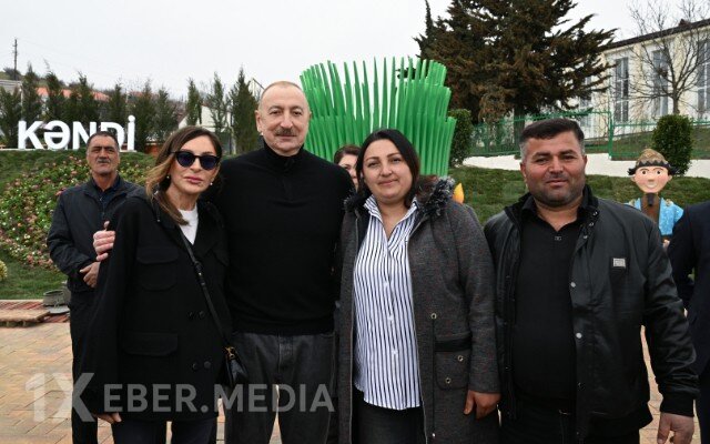 "Qəhrəman ana ilə mən də şəkil çəkdirim" - Mehriban Əliyeva