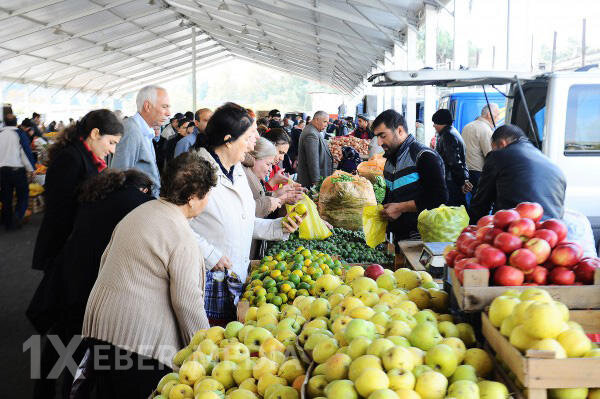Ucuzluğa görə "Yarmarka" açırlar, amma qiymət marketdən bahadır... - SƏBƏB NƏDİR?