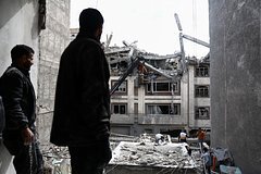 Rusiya fond bazarı İran münaqişəsinin başlanğıcından bəri ən aşağı səviyyəyə düşüb