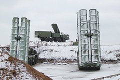 Hindistan Rusiyadan S-400 sistemlərinin alınmasını təsdiqləyib