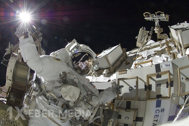 NASA astronavtları kosmosa çıxdılar