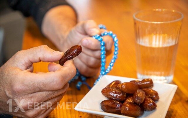 On dördüncü günün duası - İmsak və iftar vaxtı