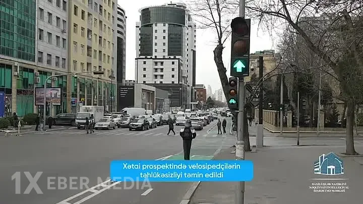 Paytaxtda daha 5 kəsişmədə svetoforlara velosiped bölmələri quraşdırılıb