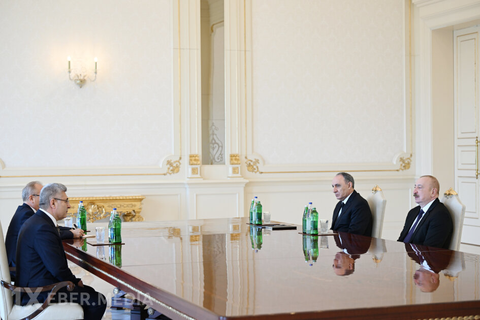 Prezident Muhsin Şentürkü qəbul edib