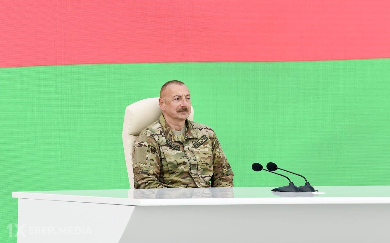 Prezident bu hərbçiləri təltif etdi - SİYAHI