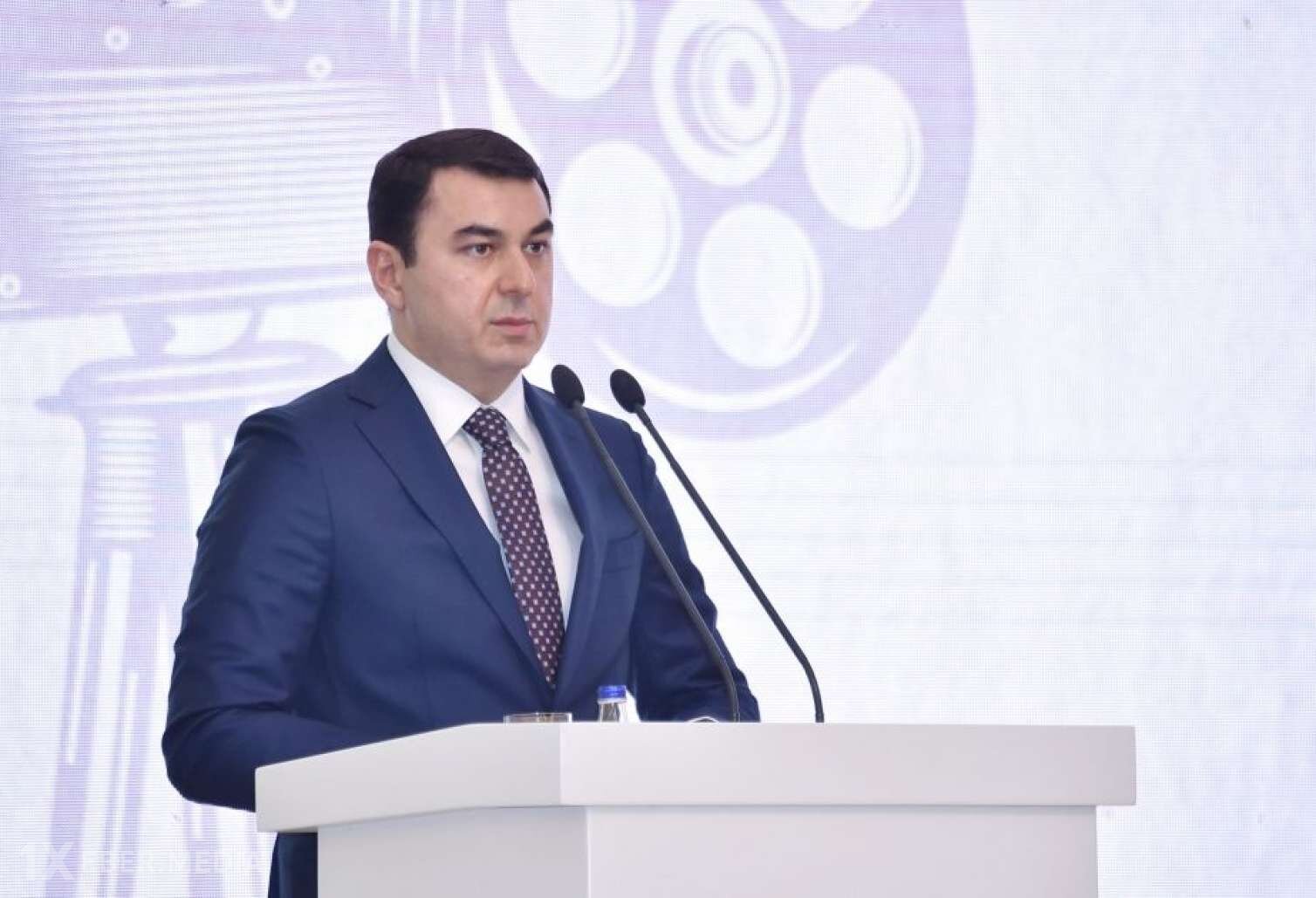 Adil Kərimli də yoxlamadan “üzüağ” çıxmadı