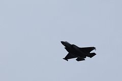 ABŞ İran səmasında vurulan F-35 qırıcısının pilotunu xilas edə bilmədi