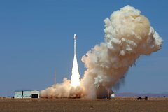 Çin səkkiz peyklə birlikdə "Kinetica-1" raketini kosmosa göndərib