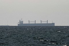 İran Hörmüz boğazını bir növ gəmi üçün açıb