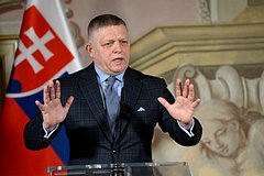 Slovakiya Avropa Birliyinin Rusiya qazına qoyduğu qadağaya etiraz edəcək