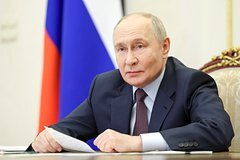 Putin jurnalist Pimanovun ölümünə münasibət bildirib