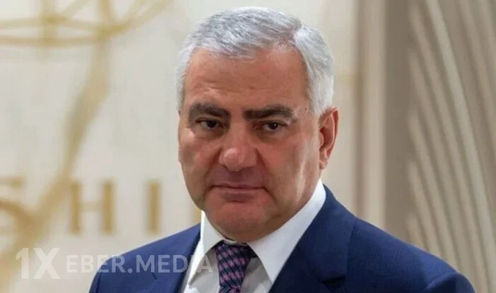 Karapetyan Rusiya vətəndaşlığından imtina edir