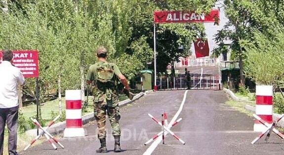 Türkiyə Ermənistanla sərhədi açmağa tələsir - Səbəb