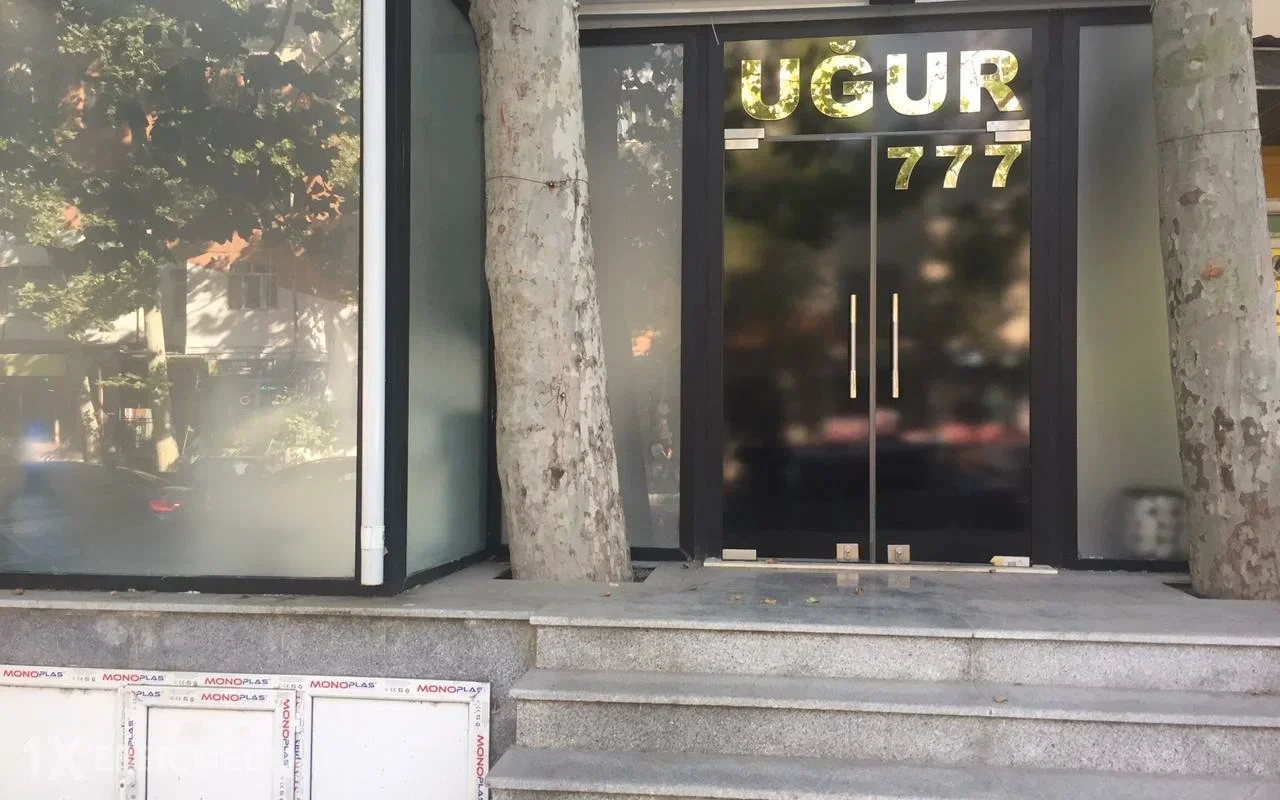 “UĞUR 777 estetik mərkəz”dəki qanun pozuntusu ilə bağlı məhkəmə başladı