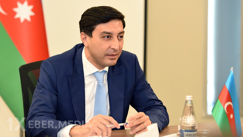 Nazir sabiq müşavirini lisey direktoru təyin etdi