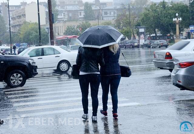 Hava xəbərdarılığı: Bakıda və Abşeronda intensiv yağış yağacaq
