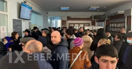 TƏBİB-in sistemi yenidən çökdü - Növbələr yarandı