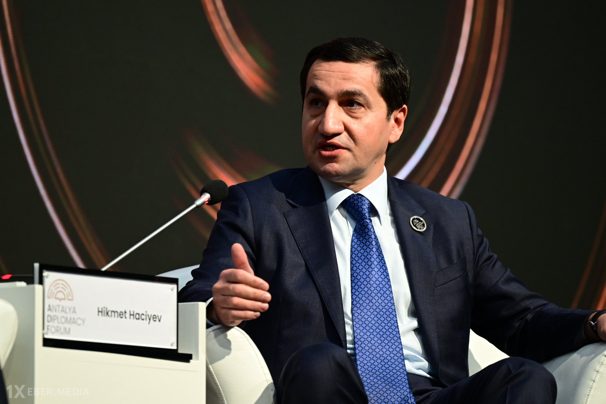Hikmət Hacıyev: Qarabağ və Şərqi Zəngəzurda aparılan bərpa işləri münaqişədənsonrakı inkişafın nadir nümunəsidir