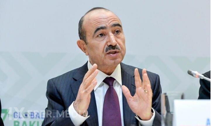 Əli Həsənovun ərindən ayrılan qızı Dubayda nə iş görür?