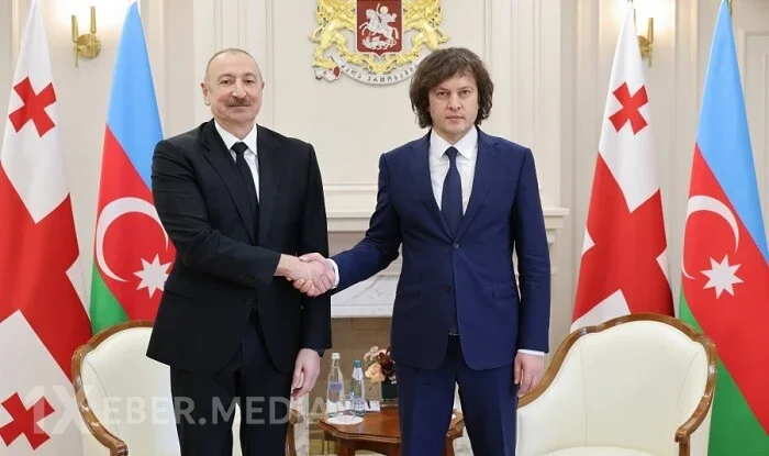 İlham Əliyev Gürcüstanın baş naziri ilə görüşdü