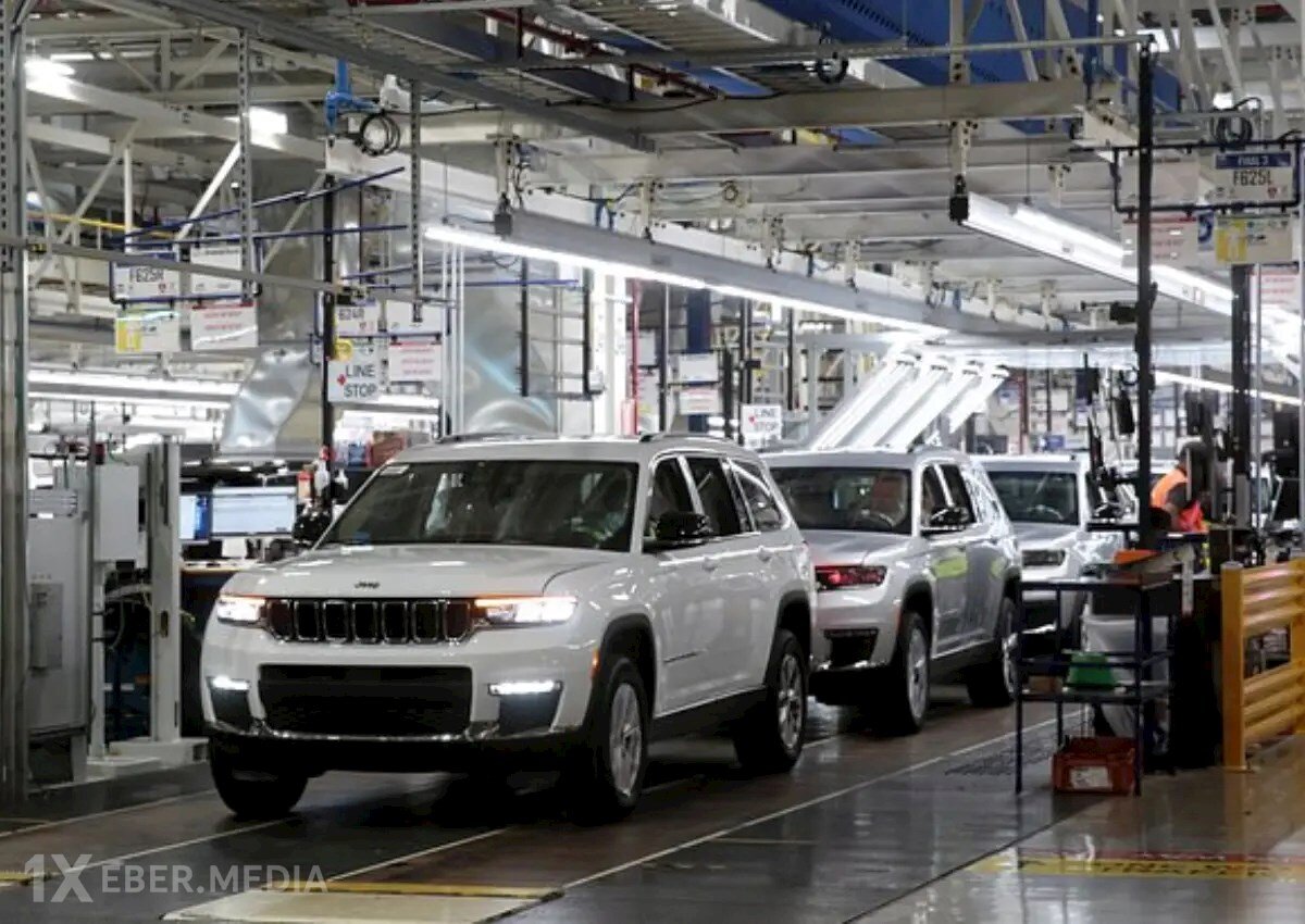 "Jeep" 400 mindən çox maşını geri çağırır