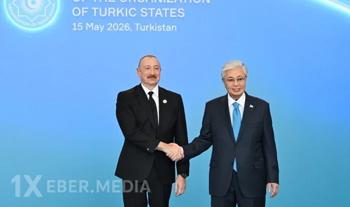 İlham Əliyev TDT-nin qeyri-rəsmi Zirvə görüşündə - Foto