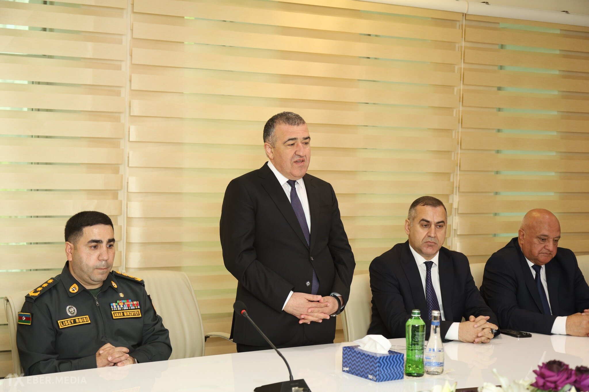 Xətai rayonunda tədbir keçirildi: Şəhid valideynlərinə Prezidentin təltif etdiyi medal təqdim olundu