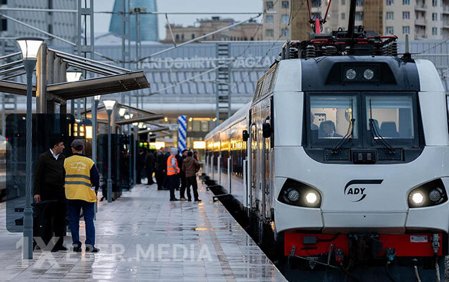 Bakı-Tbilisi qatarında plaskart vaqonlar olmayacaq
