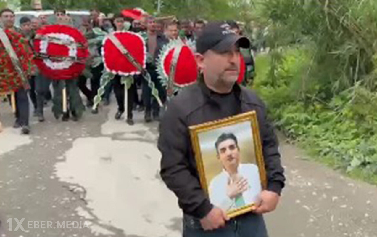 Asif həkim dəfn edildi