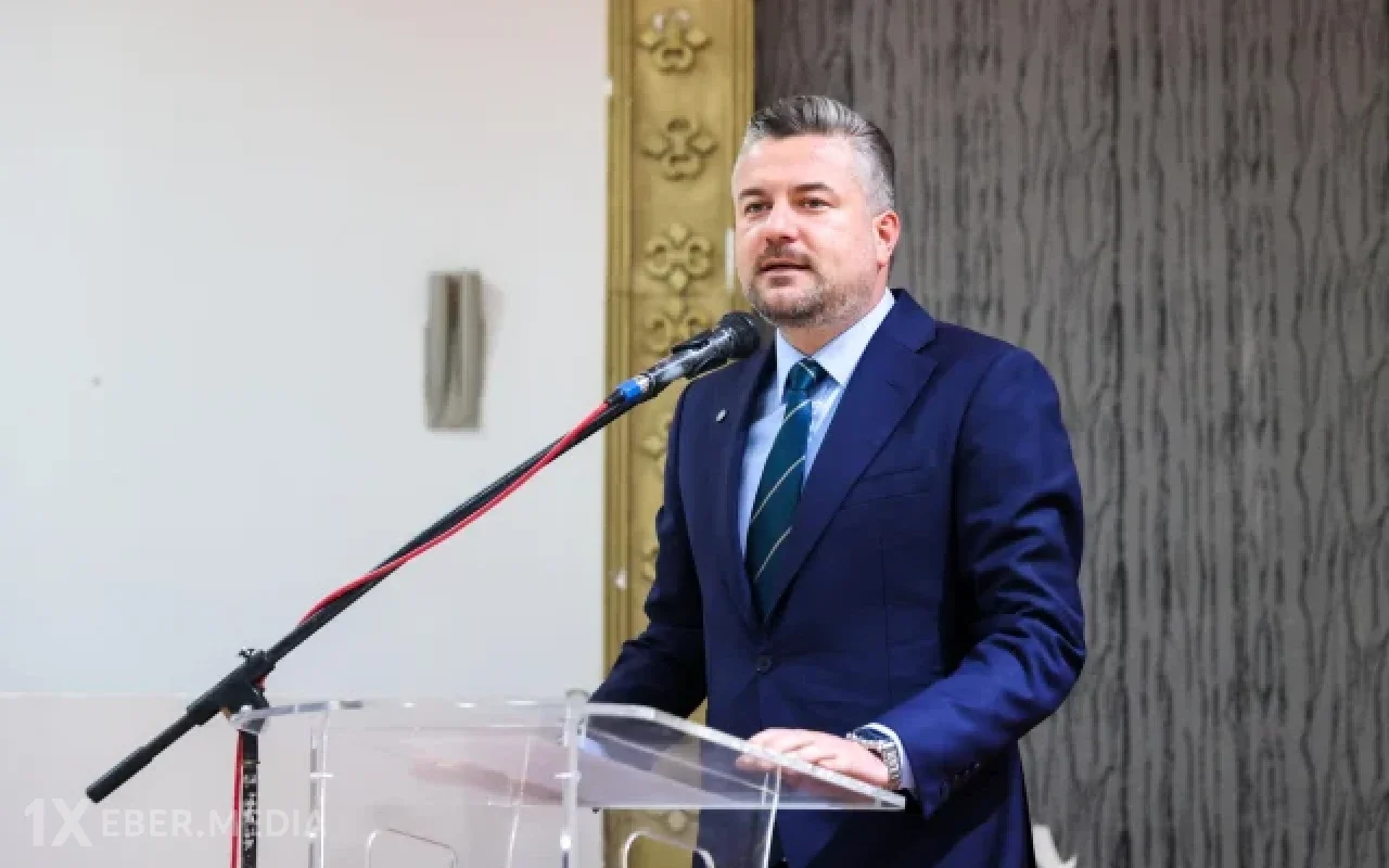 Türkiyədə bələdiyyə sədri saxlanıldı