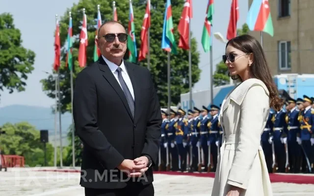 Milli Məclis Prezident və xanımını təbrik etdi