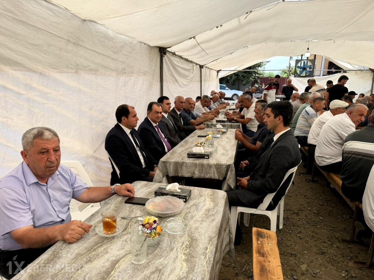 Taleh Qaraşov şəhid Fərzullayev Mahirin anasının hüzr mərasimində iştirak edib