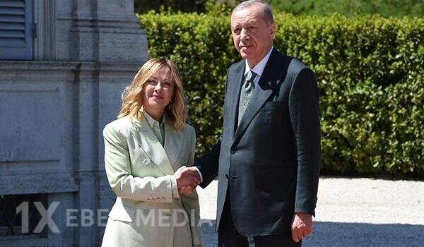 Ərdoğan istədi, Meloni siqareti tərgitdi