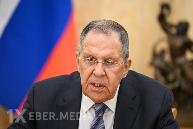Lavrov Zelenskinin “şou xarakterli addımları” haqqında danışıb