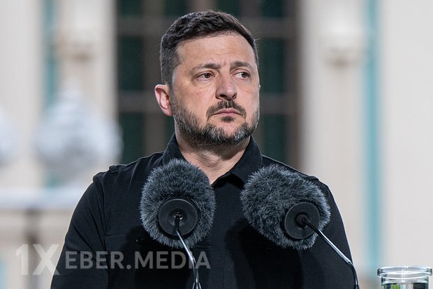 Zelenski Ermənistandakı seçkilərdən sonra Paşinyana müraciət etdi