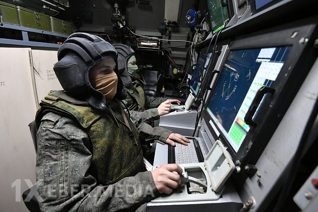 Sevastopolda hava hücumuna qarşı müdafiə məqsədilə aviasiya havaya qaldırılıb
