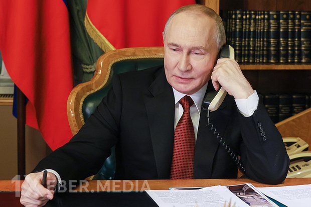 Tokayev və Putin Brüssel səfərini telefon danışığında müzakirə ediblər