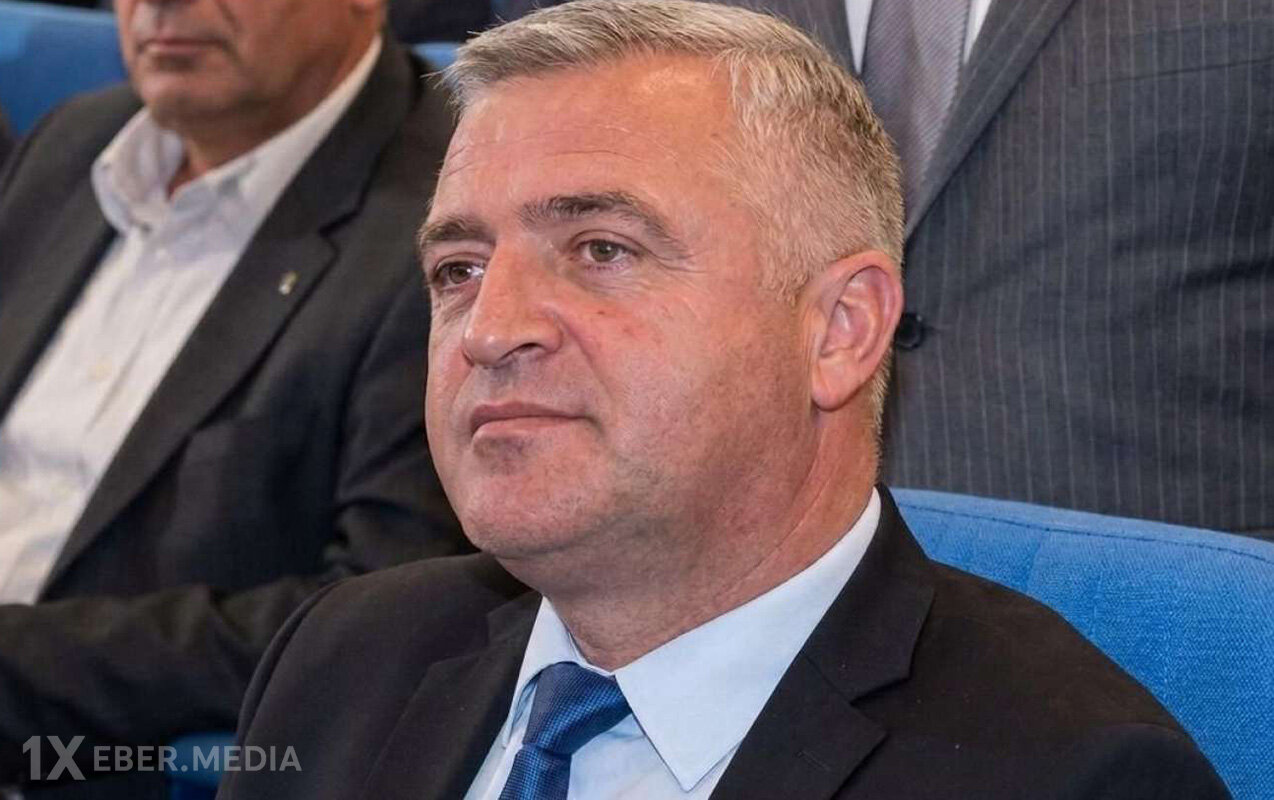 Qalmaqallı məmura cinayət işi açıldı