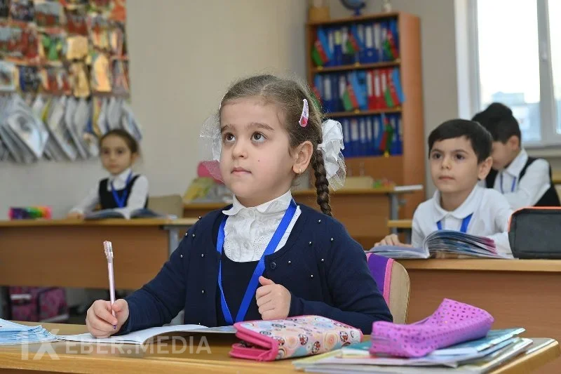 46 mindən çox şagirdin yerdəyişməsi aparılıb